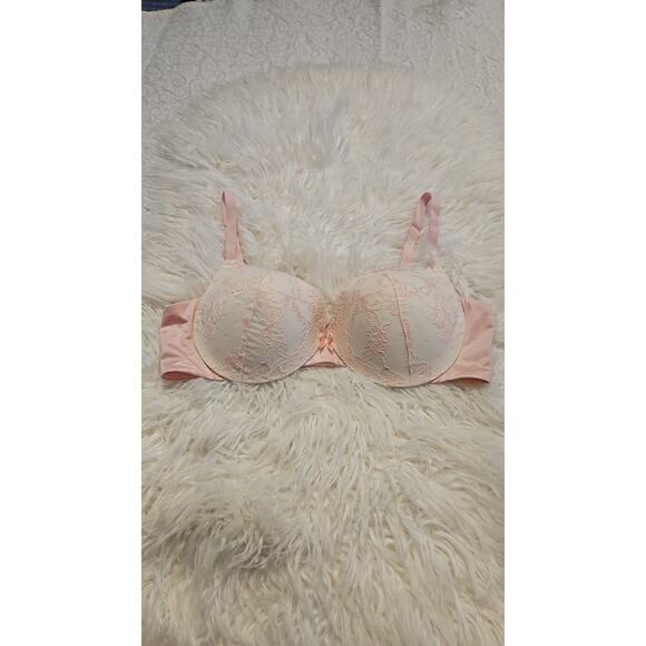 Maidenform Underwire Demi Bra – Wonderbra Push-Up, Lace-Trim Smoothing - Picture 2 of 5